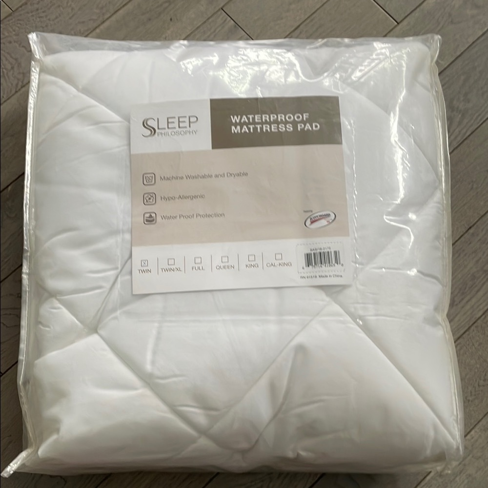 Philosophy White Quilted Mattress Cover Plush Bedding
